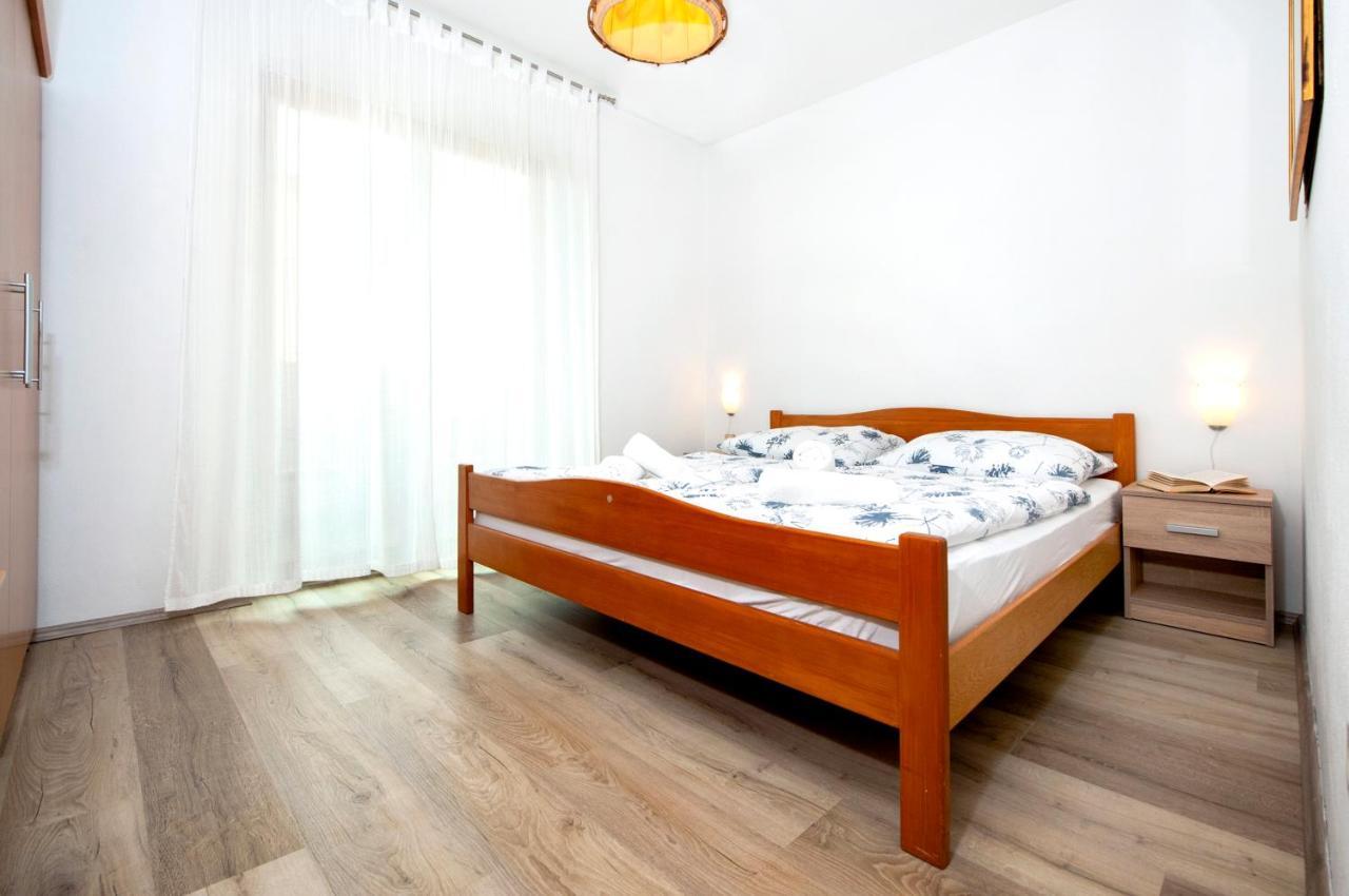 Apartament Near The Pelagic *