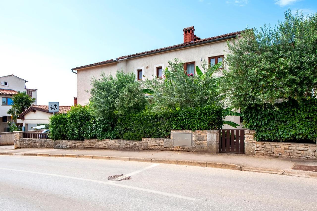 Apartament Near The Pelagic *